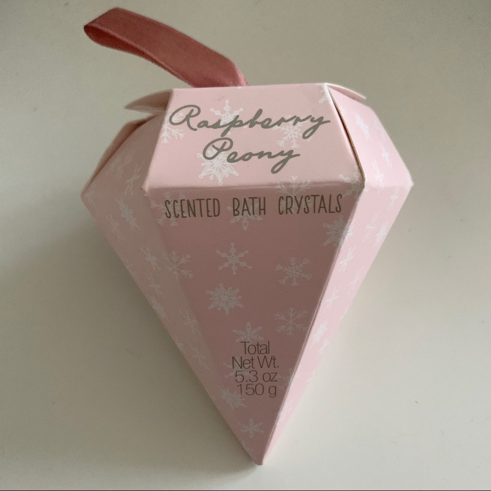 Raspberry Peony Scented Bath Crystals